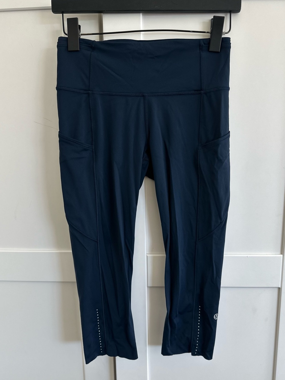 Lululemon Navy Running Crop Leggings 19” Reflective Details + Pockets